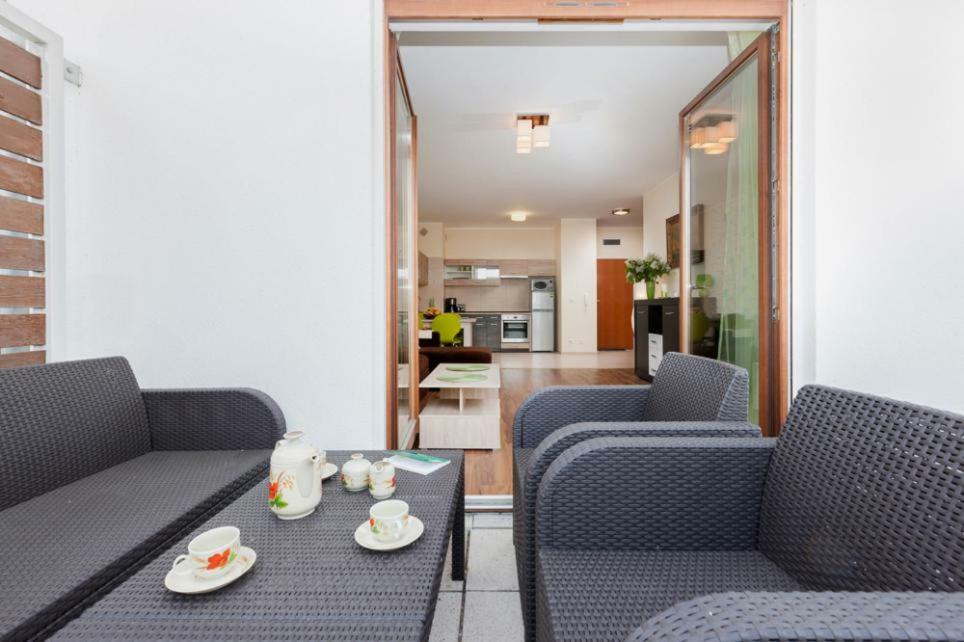 Apartamenty Platan 斯维诺乌伊希切 外观 照片